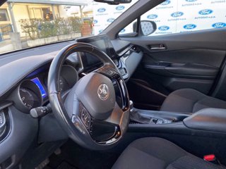 TOYOTA C-HR 1.8 Hybrid E-CVT Active