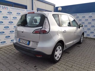 RENAULT Scénic XMod 1.5 dCi 110CV Live