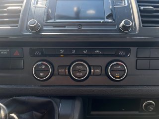 VOLKSWAGEN Caravelle 2.0
