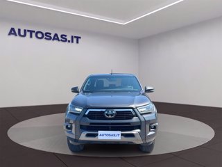 TOYOTA Hilux 2.8 d double cab Invincible 4wd auto