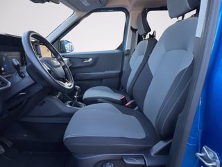 FORD Tourneo Courier 1.0 EcoBoost Titanium