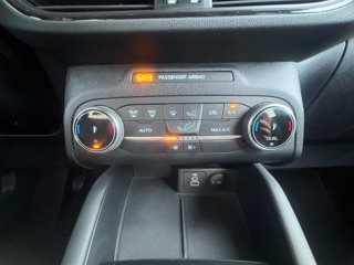 FORD Kuga 1.5 EcoBoost 150 CV 2WD ST-Line