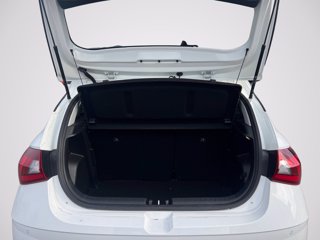 HYUNDAI i20 1.2 MPI MT ConnectLine