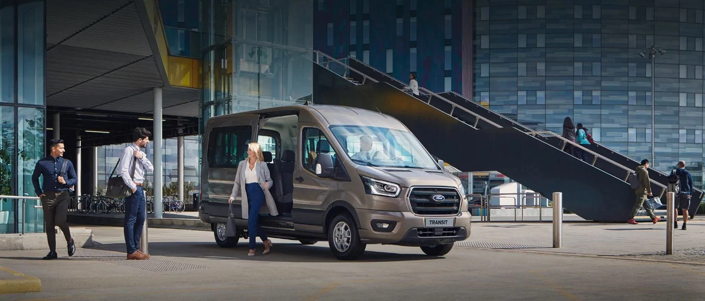 Nuovo Transit Minibus 01 EL