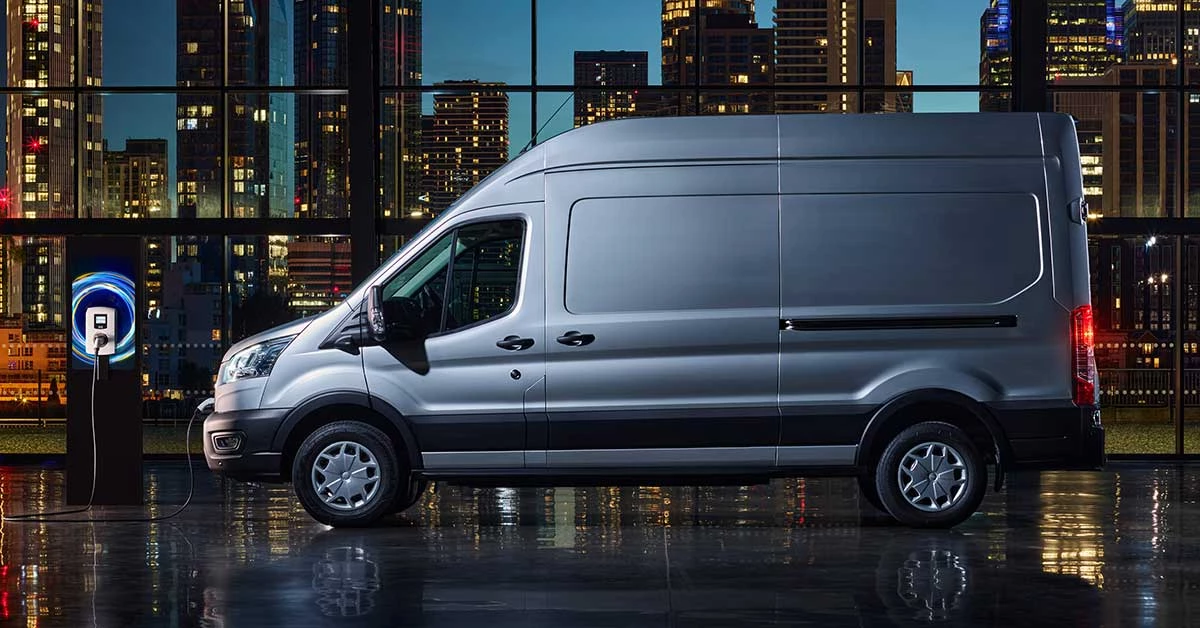 E Transit Furgone Ford Elettrico 1