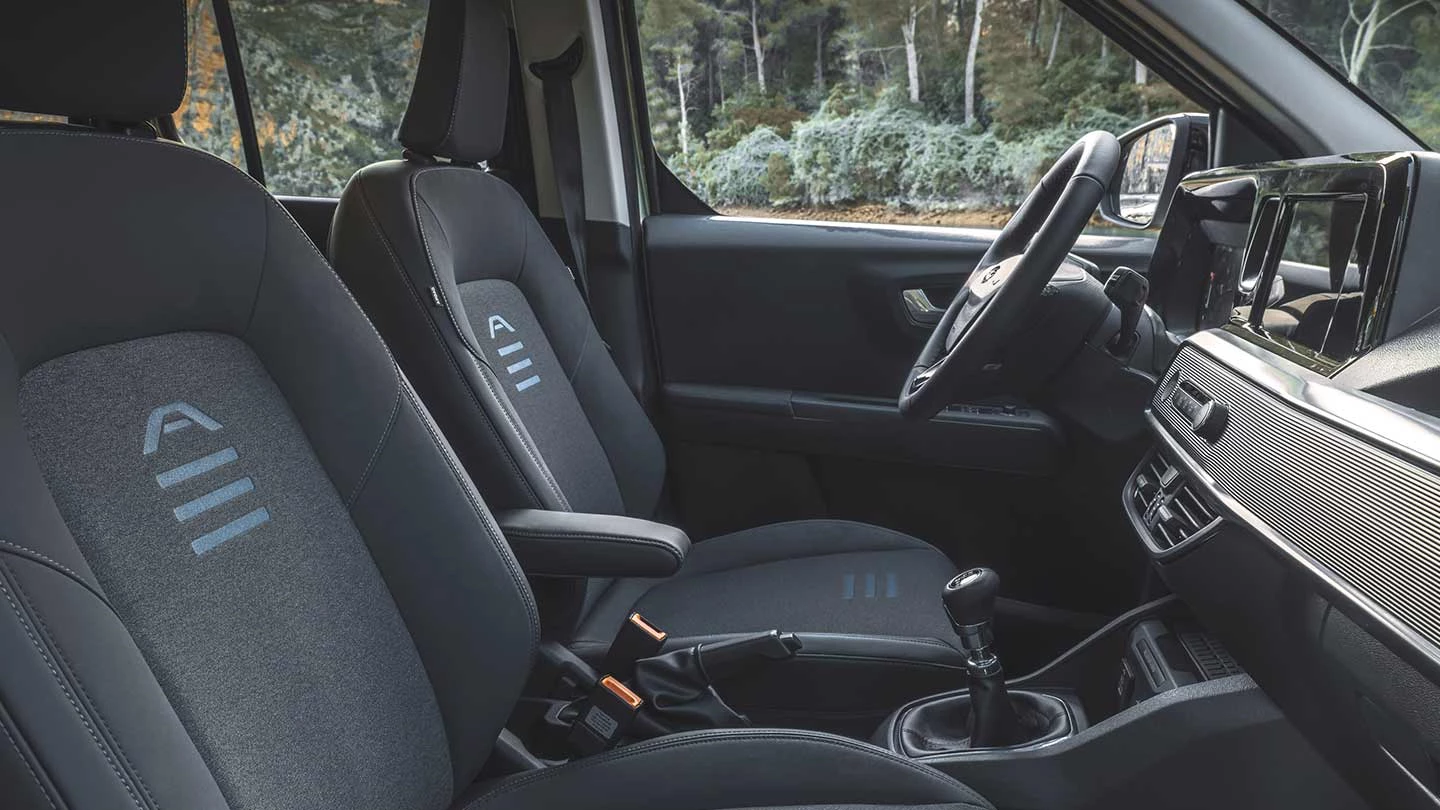 Tourneo Courier Ford Interni Active