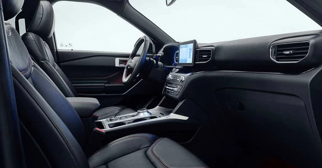 Explorer Ford Interni Suv Plug In Hybrid