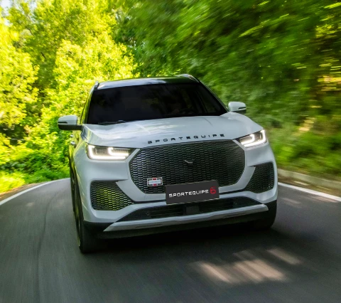 SPORTEQUIPE 6 PHEV (1)