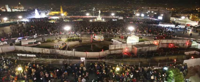Capodanno Piazzale Michelangelo Mengoni Autosas Firenze