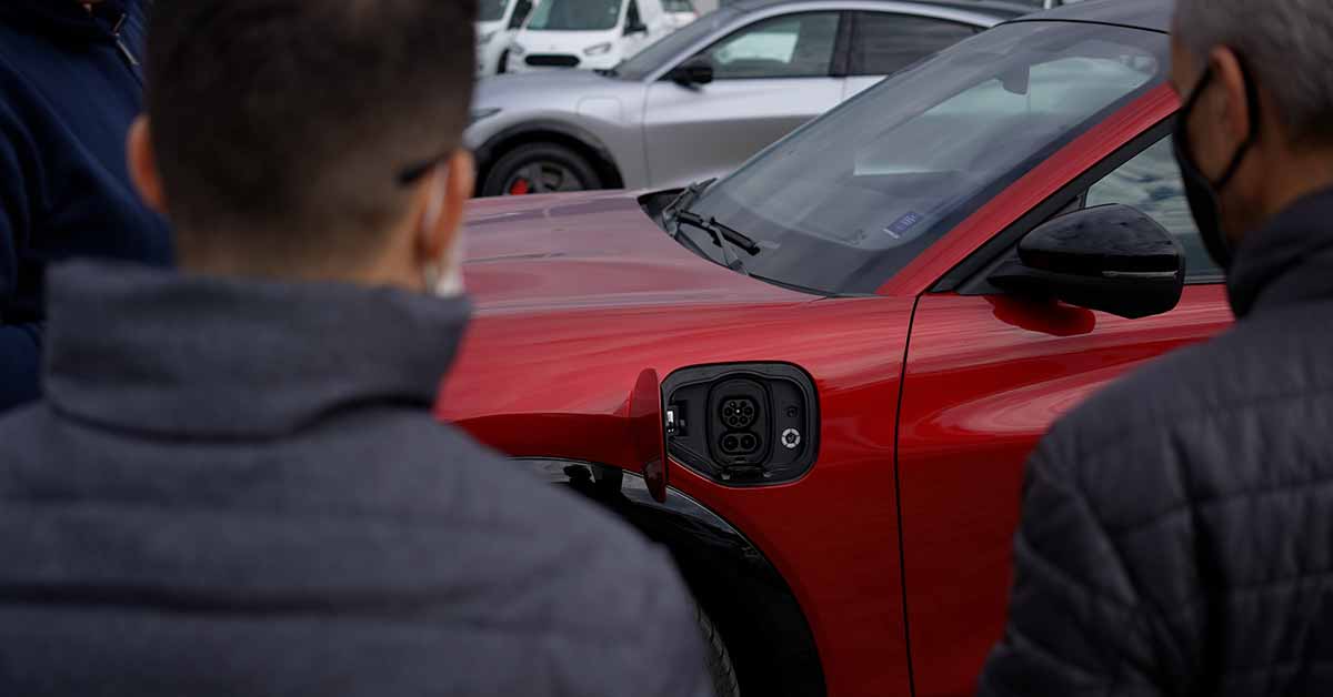 Ricarica Mustang Mach E Test Drive