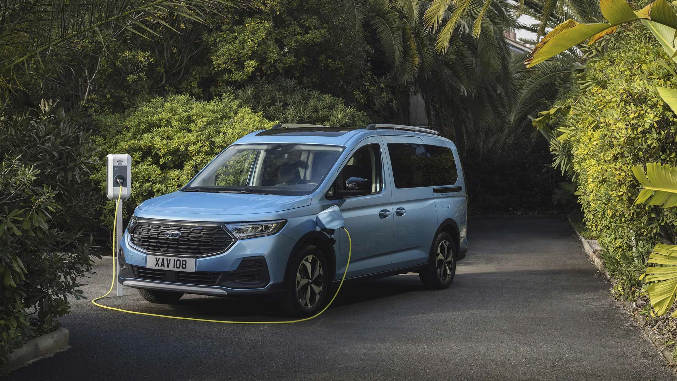 Tourneo Connect Phev Hybrid