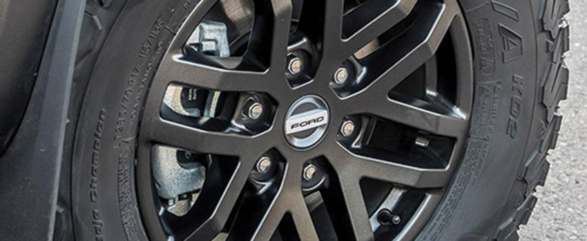 Kit Gonfiaggio Gomme 4